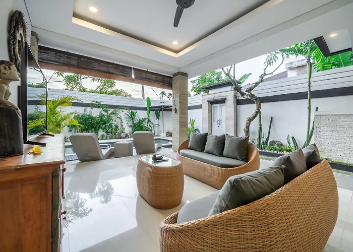 Q Le 1 - 2 Bedroom With Private Pool Villa Seminyak